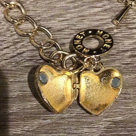 Vintage MONET Bracelet Heart Locket Charm Gold Tone Pink Rhinestone Signed - Picture 4 of 6